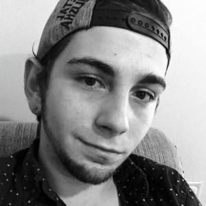 Meet your Posher, Evan